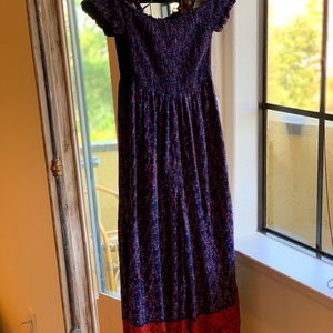 ⭐️SALE!!! Flowy Off Shoulder Floral Jumpsuit⭐️